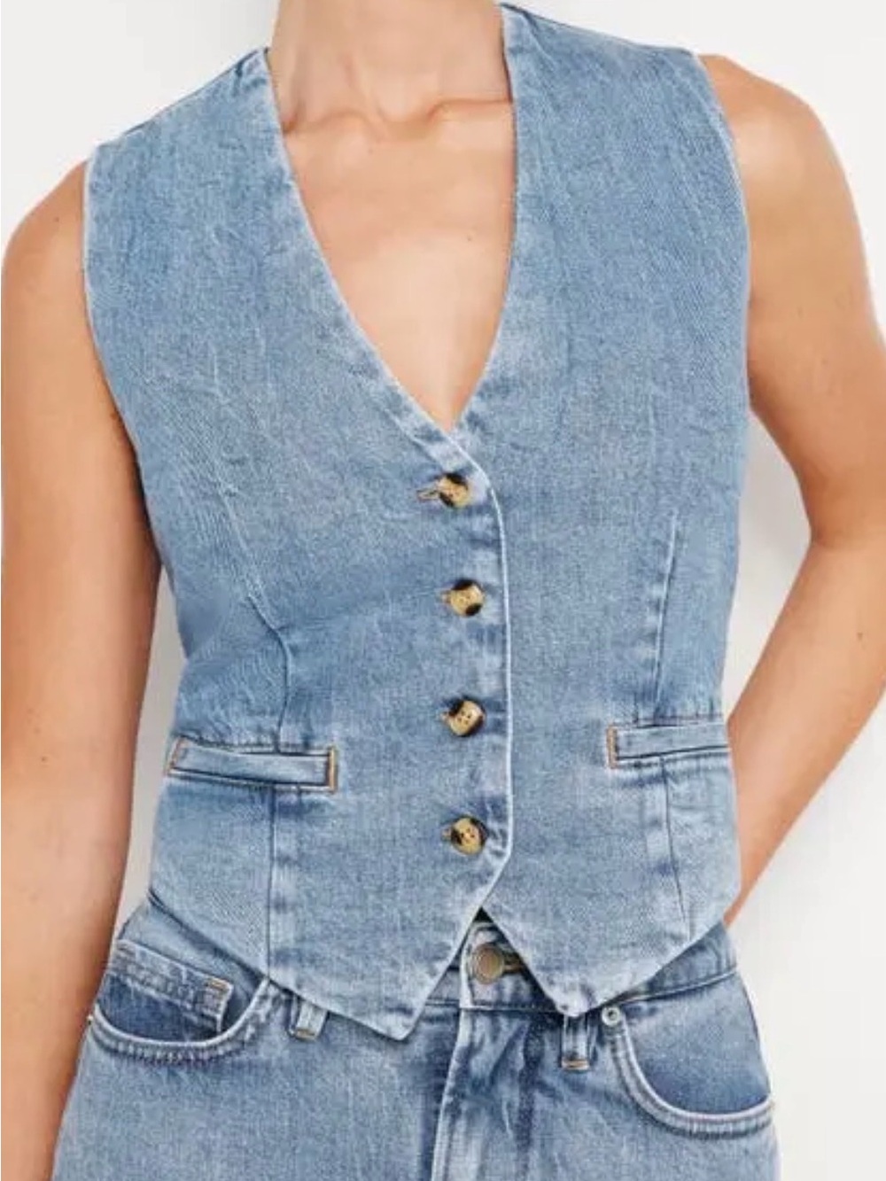 Good American Denim Vest in Light Blue